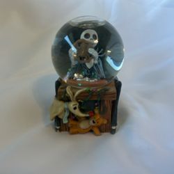 Small Snow globe From The Nightmare Before Christmas