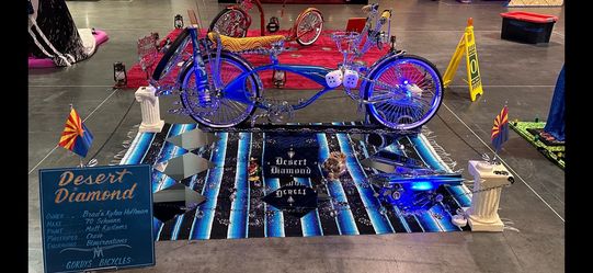 Lowrider show bike