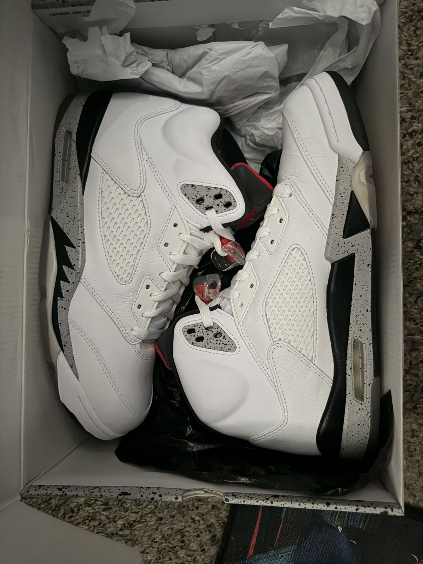 BRAND NEW Retro Air Jordan 5 Cement Size 11.5