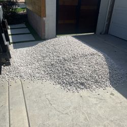 3/4 Gravel (Rock)