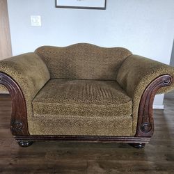 Van Gogh Designs Empress Chair & a Half – Super Cozy! – $175(OBO)