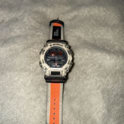 G shock White/Orange/Black