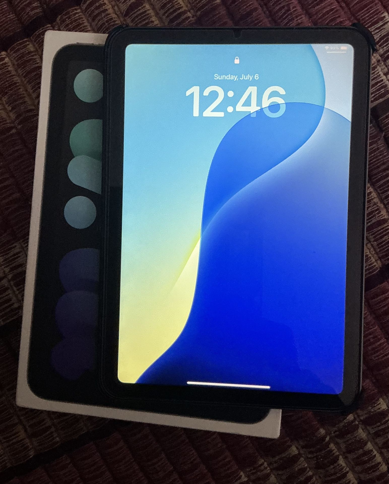 iPad Mini 6 64gb $350