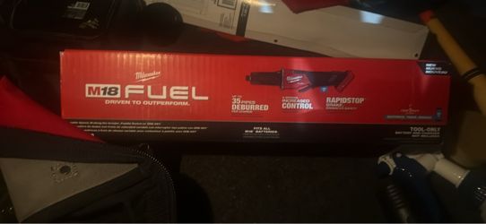 Milwaukee m18  Brushless Cordless 2-3 in. Variable Speed Die Grinder Paddle Switch w/One-Key (Tool-Only)