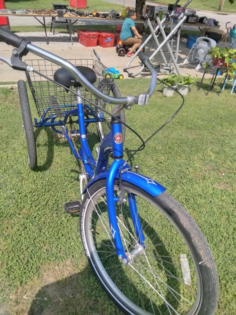 Schwinn Adult Tricycle 26 In