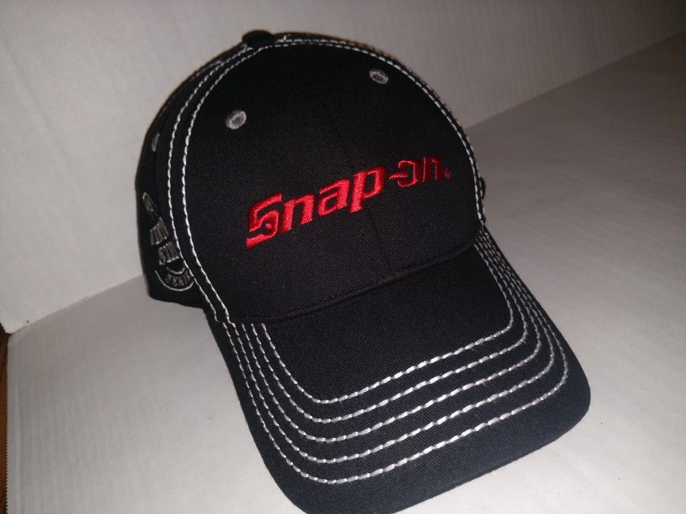 Snap on tools hat