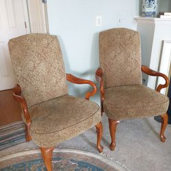 Set of 2 Designer, Beige Arm Chairs With Wood Legs
