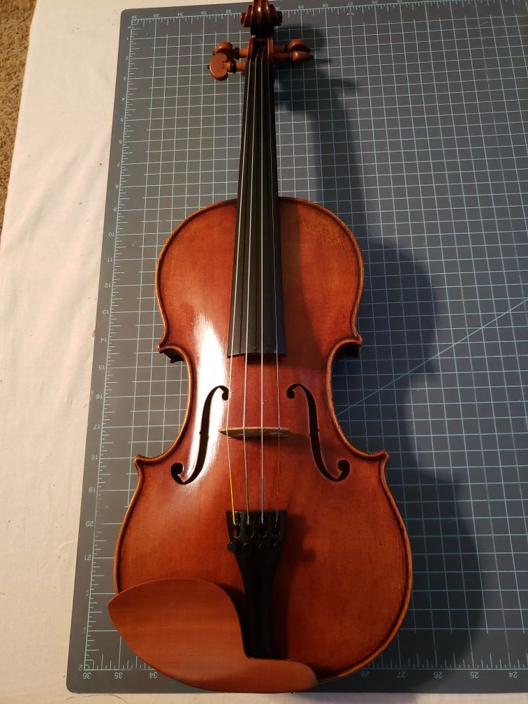 DZ strand violin