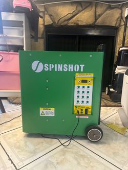 Spinshot pickleball machine