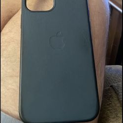 iPhone  12 Pro Case    Leather 