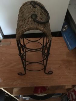 Towel/bottle holder