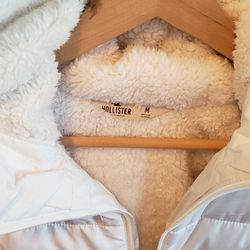 Hollister woman jacket size M