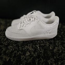 Nike Court Vision