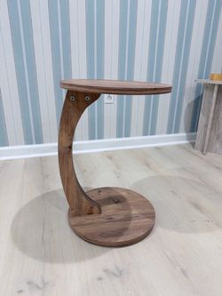 Wood C-Shape Side Table