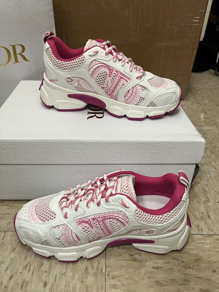 Women Sneakers