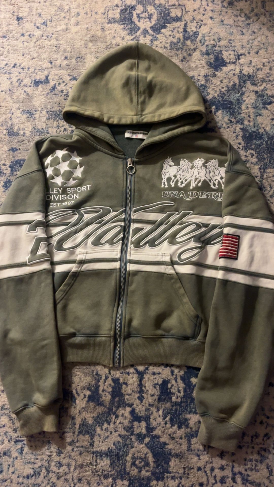 Vally hoodie