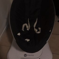4 Moms Baby Swing 