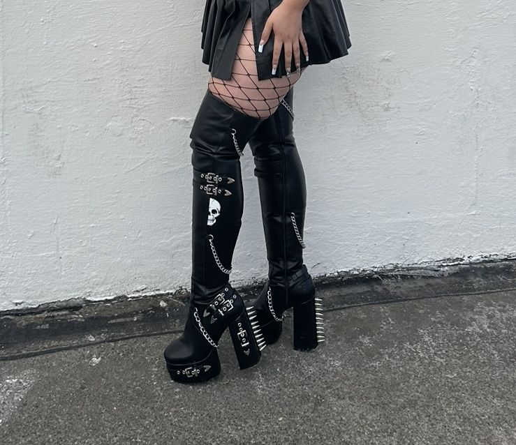 Scream Platform Thigh High Boots, Size 7