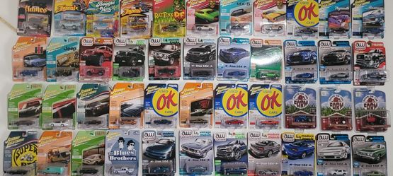 Die Cast Cars Johnny Lighting Autoworld 