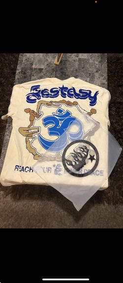White and blue hellstar shirt