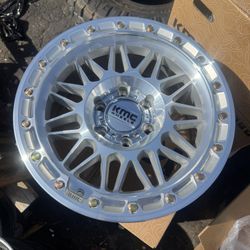 NEW 17” KMC ATTACK WHEELS FOR FORD F150 RAPTOR F-150