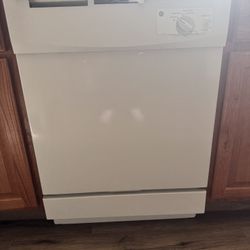 Dishwasher GE