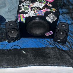 Logitech Z623 2.1 Desktop Speakers and Subwoofer