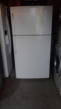 Refrigerador MARCA Mayta dos puertas