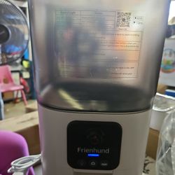 Automatic Pet Feeder With Camera