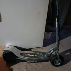 E 300 Scooter  
