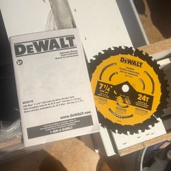 Dewalt Saw New Just No Box Tool And Blade Only