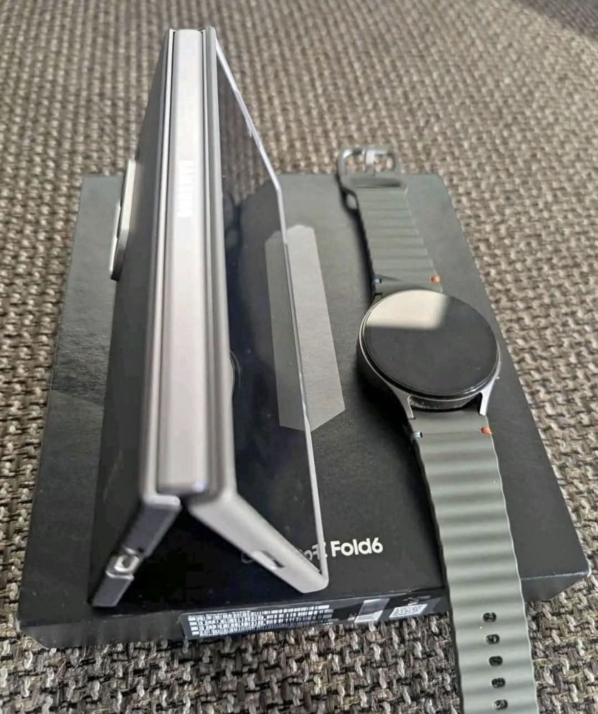 Samsung Galaxy Z Fold 6