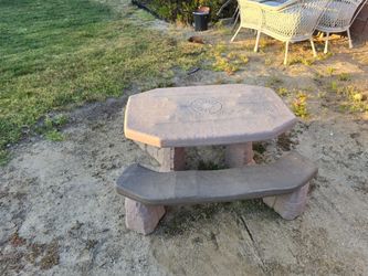 Kids picnic bench