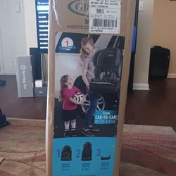 Graco Wayz 3 In 1 Harness Booster.