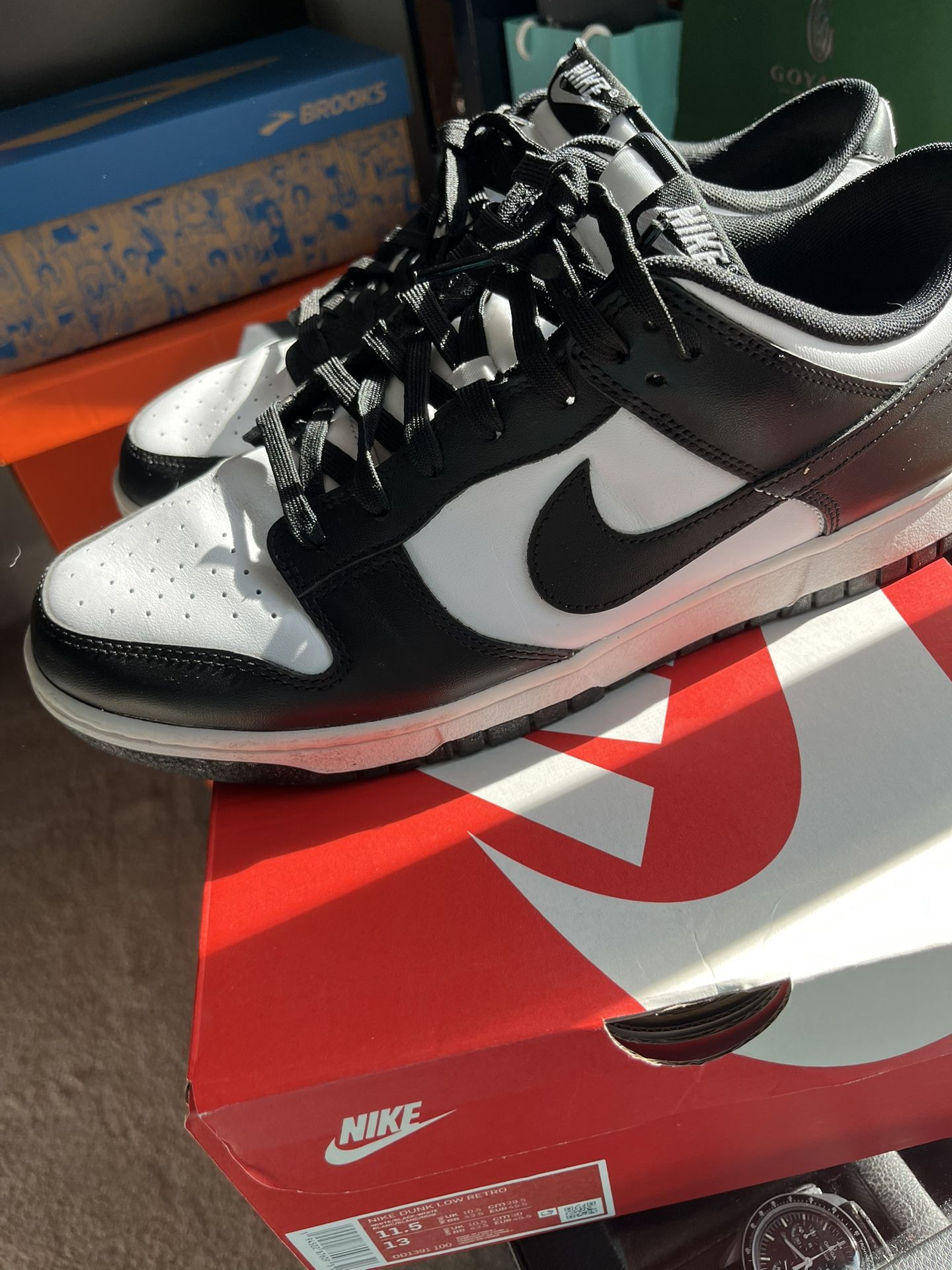 Nike Panda Dunks 11.5