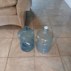 Water Bottles 2.for $7