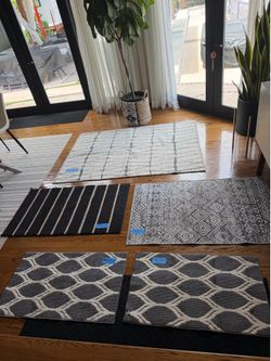 Area rugs variety of sizes