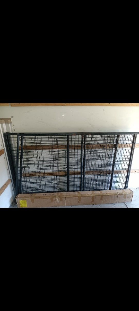 Reja Grande/ Big Cage