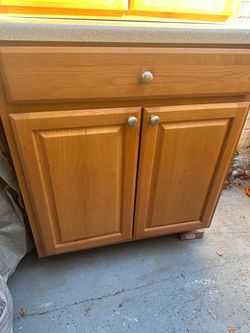 Kitchen Cabinet