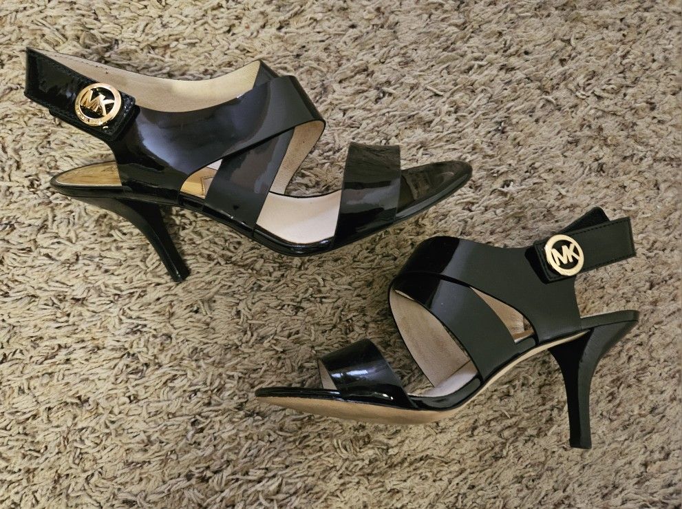 Michael KORS - Black Sandals Size 9