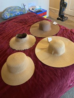 Women’s Hats 