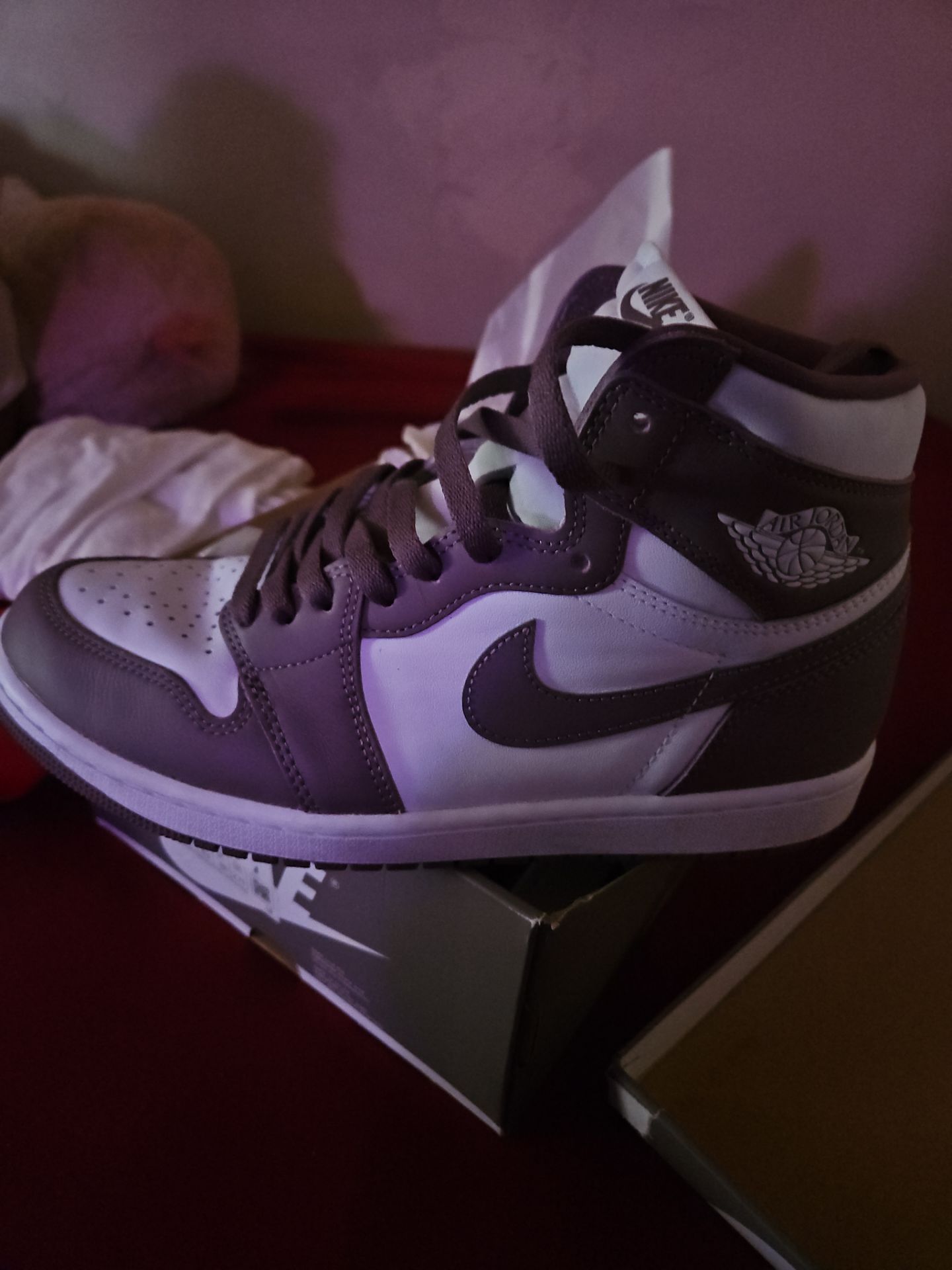 Air Jordan 1 high tops whitesky j muave-white size 9.5