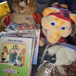 1985 WOW (Worlds Of Wonder)Teddy Ruxpin And Grubby