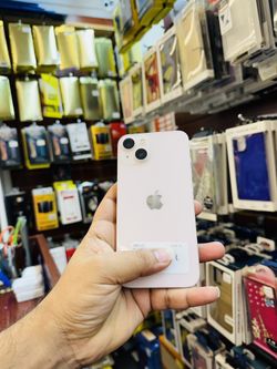 iPhone 13 Unlocked Excellent Condition 