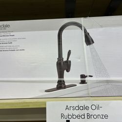 Kohler Arsdale Single-Handle Pull-Down Sprayer Kitchen Faucet in Oil-Rubbed Bronze