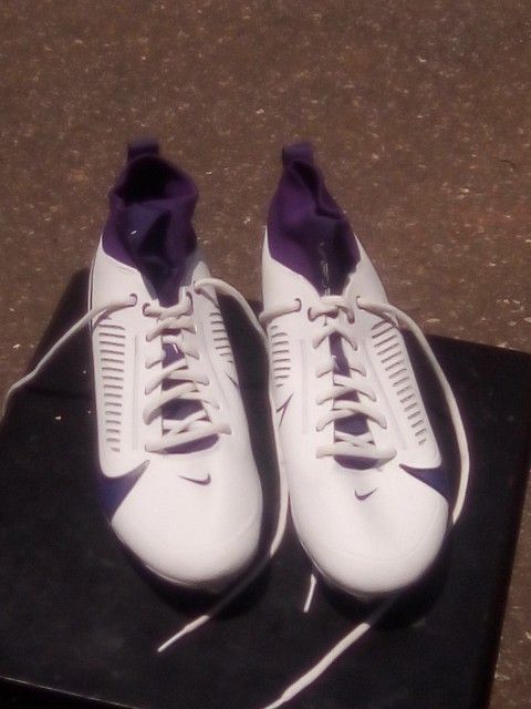 Size 10 - Nike Vapor Edge Pro 360