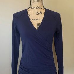 Cabi Women's Knit Top Size Small