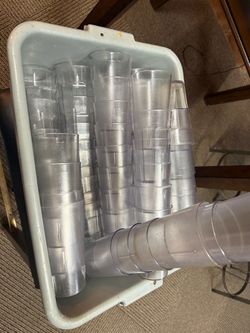 12-16 oz plastic cups