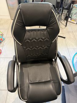 Gaming chair