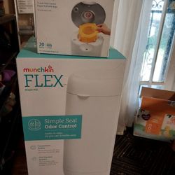 Munchkin Flex Diaper Pail